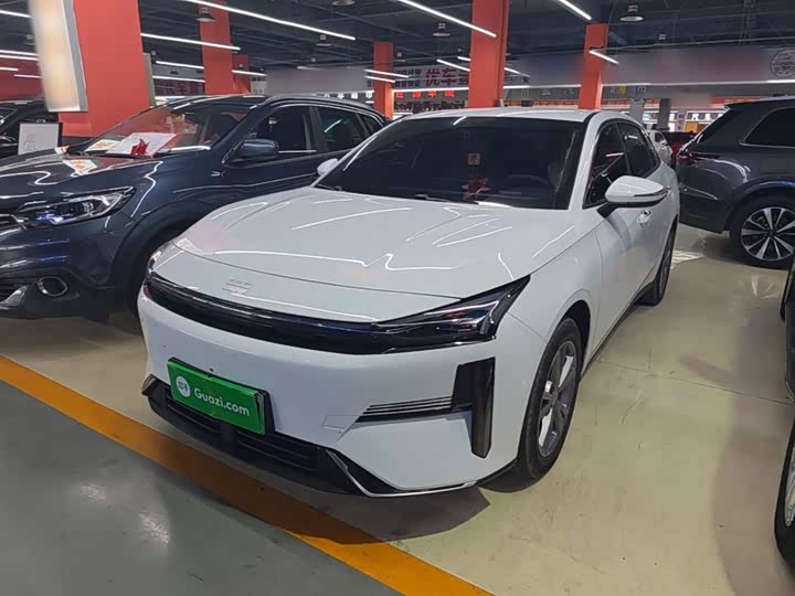Geely Galaxy L6, 2025 — фото 2 из 9