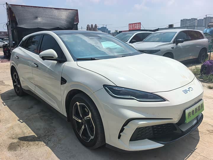 BYD Seal 06 GT, 2025 — фото 3 из 9