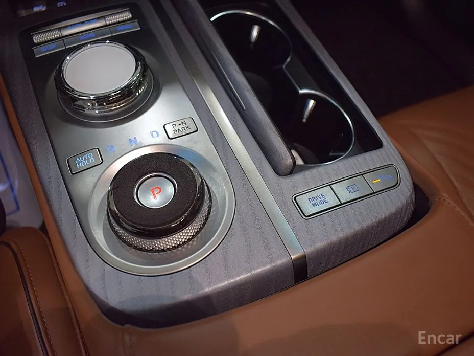 Genesis G80, 2022 — фото 10 из 12