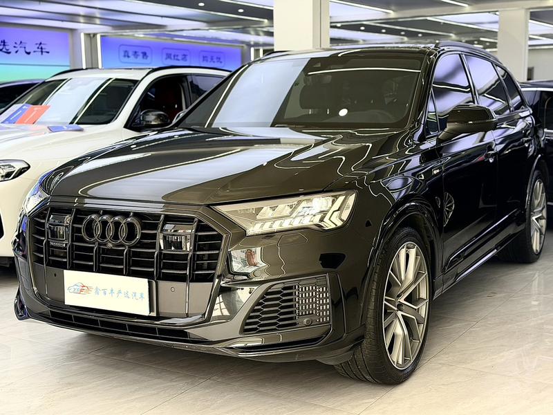 Audi Q7, 2023 — купить в Москве под ключ
