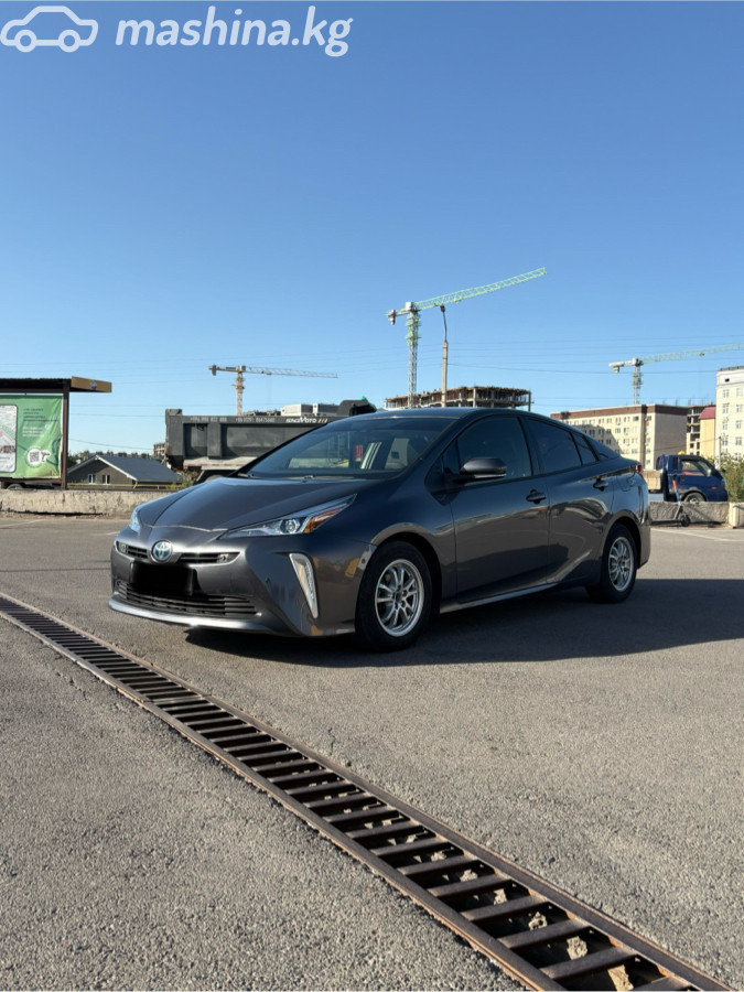 Toyota Prius, 2021 — фото 12 из 12