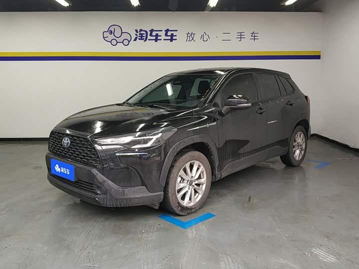 Toyota Corolla Cross, 2024 — купить в Санкт-Петербурге под ключ