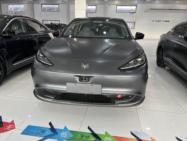 BAIC Arcfox Alpha S, 2023 — фото 2 из 9