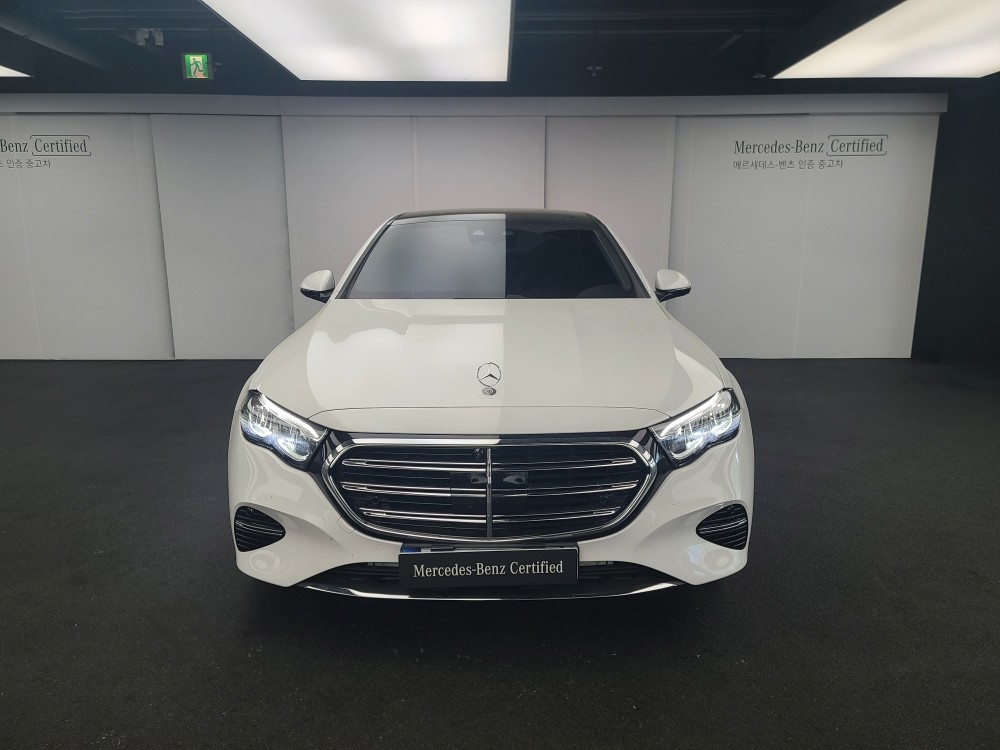 Mercedes-Benz E-Class, 2026 — фото 3 из 12