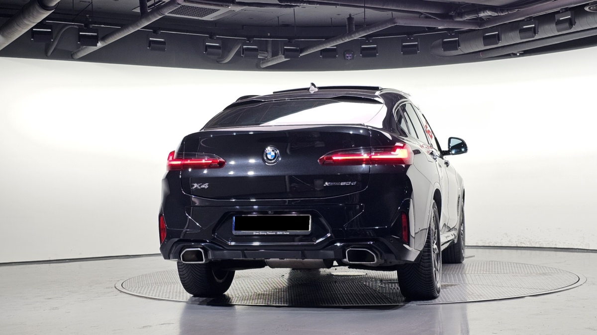 BMW X4, 2023 — фото 4 из 12