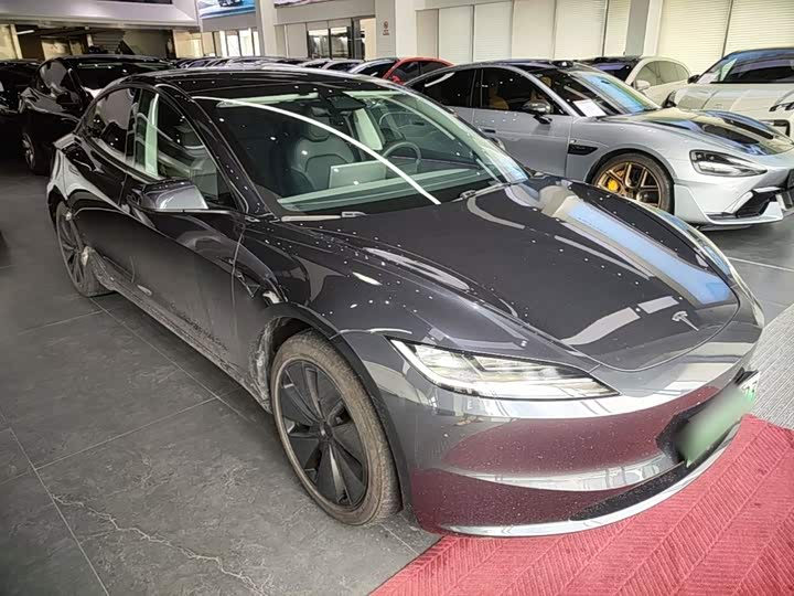 Tesla Model 3, 2025 — фото 4 из 9