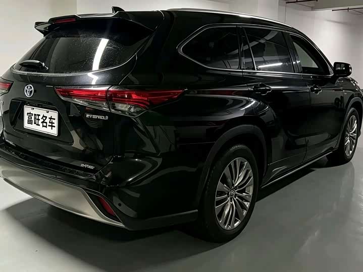 Toyota Highlander, 2022 — фото 5 из 9