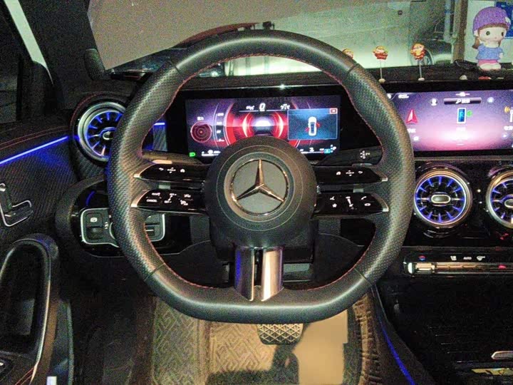 Mercedes-Benz A-Class, 2023 — фото 3 из 9