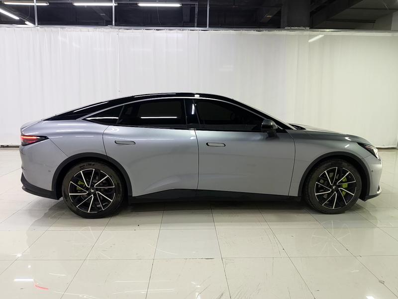 BAIC Arcfox Alpha S5, 2024 — фото 8 из 12