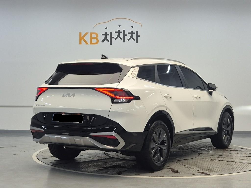 Kia Sportage, 2022 — фото 3 из 12