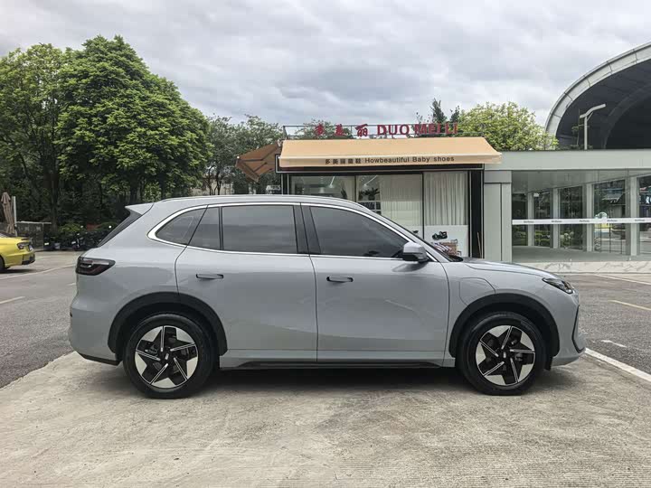 Geely Galaxy E5, 2024 — фото 6 из 9