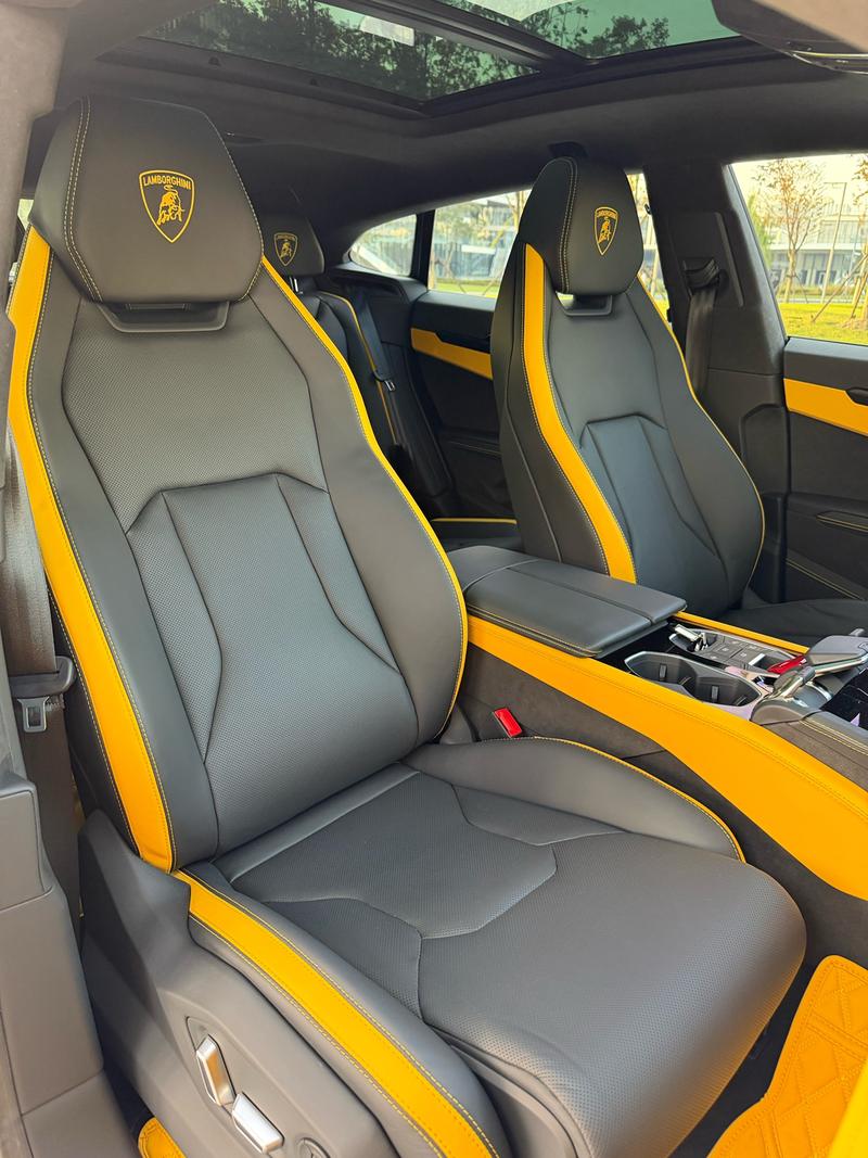 Lamborghini Urus SE, 2025 — фото 7 из 8