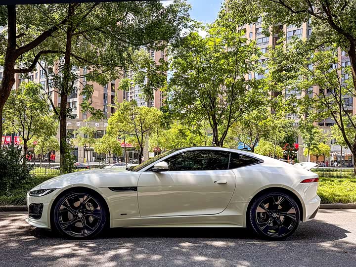 Jaguar F-Type, 2024 — фото 3 из 9