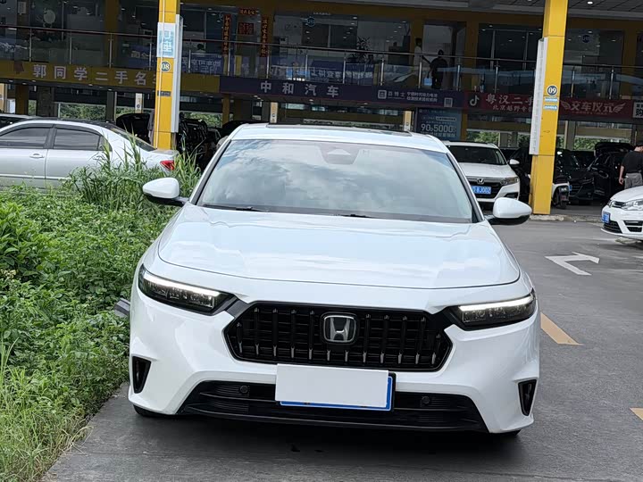 Honda Inspire, 2023 — фото 2 из 9