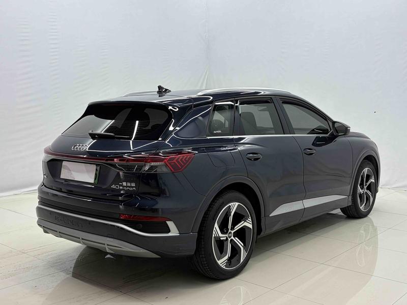 Audi Q4 e-tron, 2024 — фото 6 из 10
