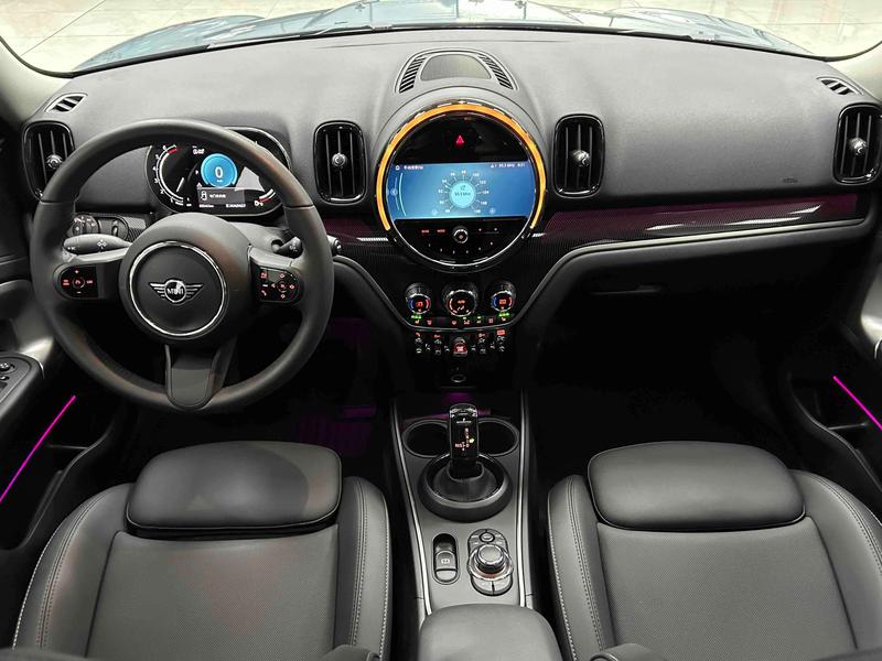 Mini Countryman, 2024 — фото 10 из 12