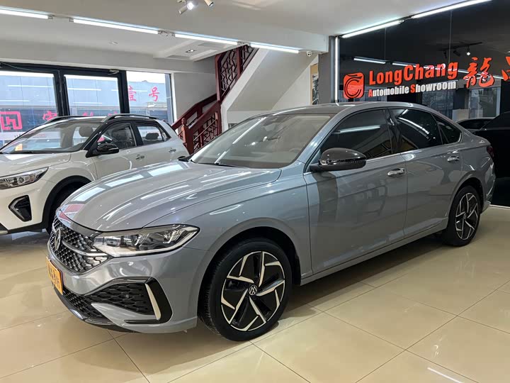 Volkswagen Lavida, 2023 — купить в Калуге под ключ