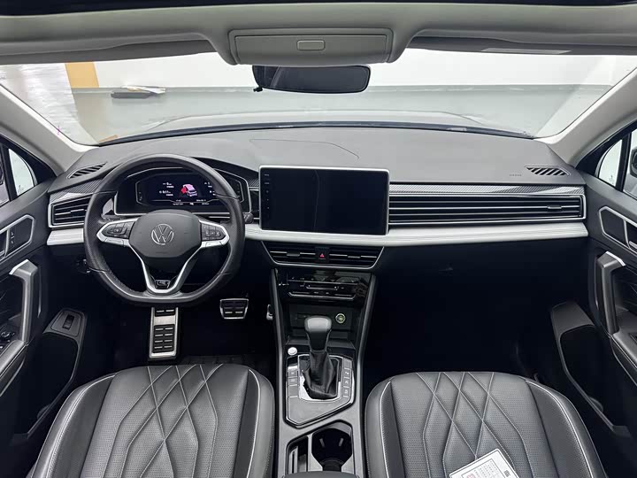 Volkswagen Tiguan L Pro, 2023 — фото 9 из 9