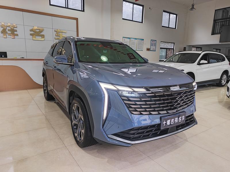 Geely Atlas L, 2023 — фото 3 из 10
