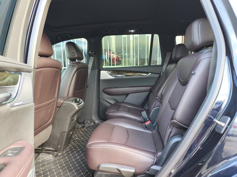 Cadillac XT6, 2021 — фото 9 из 11