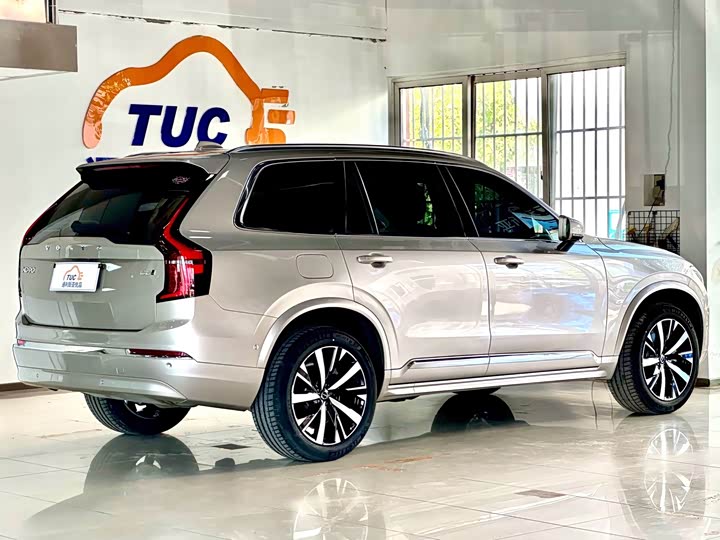 Volvo XC90, 2025 — фото 6 из 9