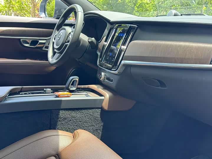 Volvo V90, 2021 — фото 8 из 9