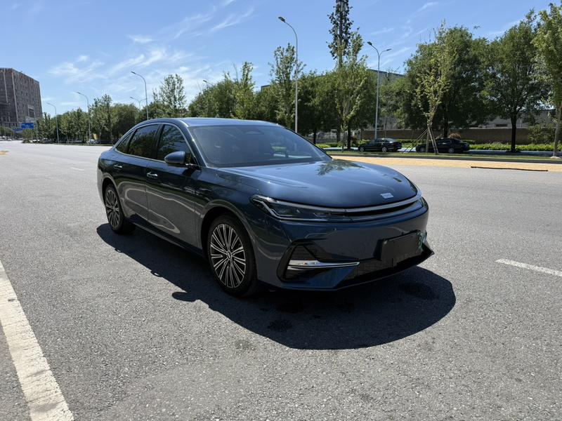 Geely Galaxy A7, 2025 — фото 3 из 12