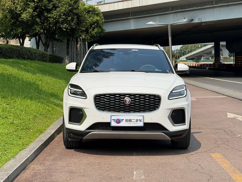 Jaguar E-Pace, 2023 — фото 2 из 12