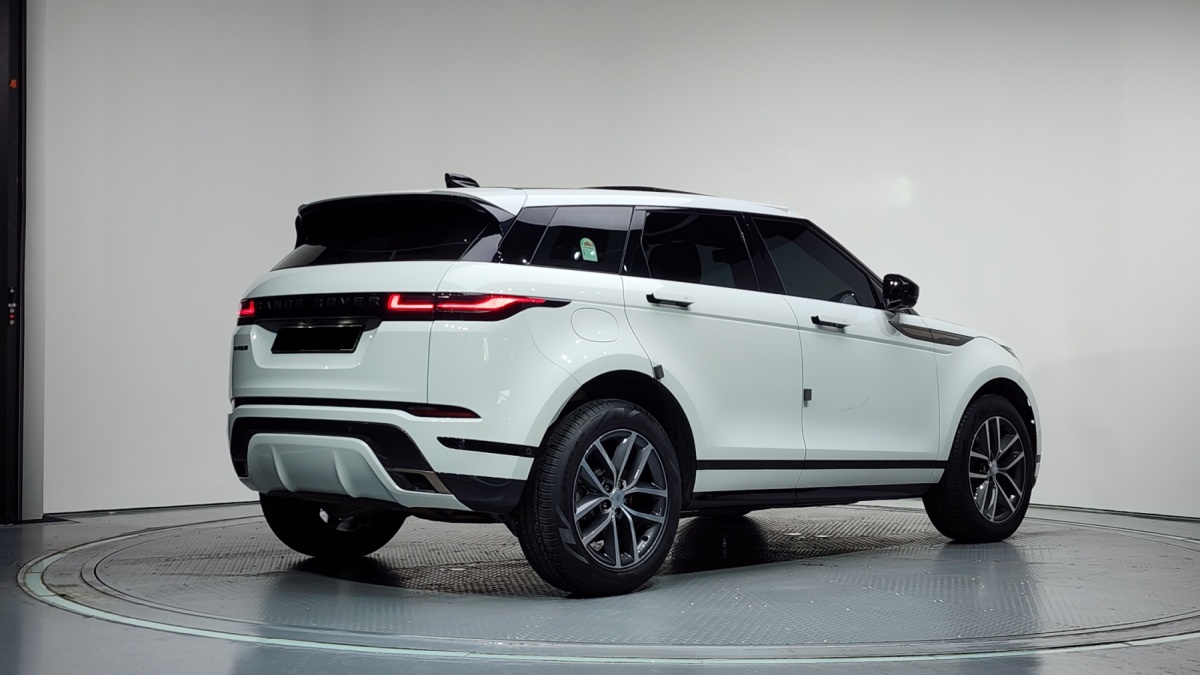 Land Rover Range Rover Evoque, 2024 — фото 2 из 12