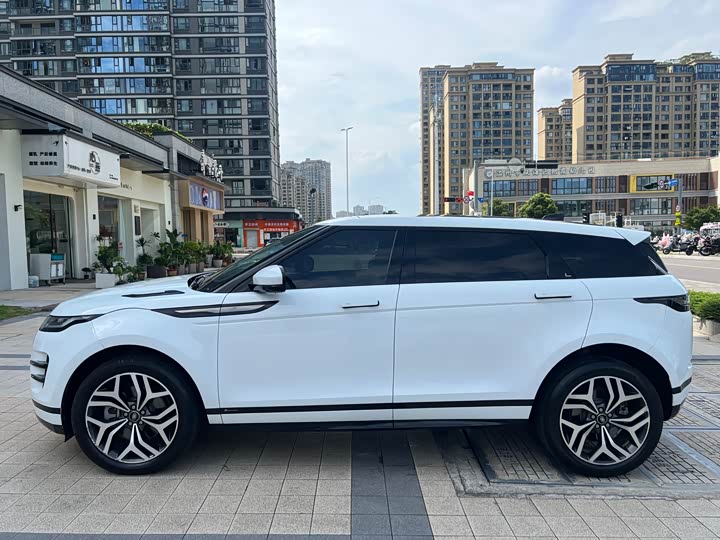 Land Rover Range Rover Evoque L, 2022 — фото 5 из 9