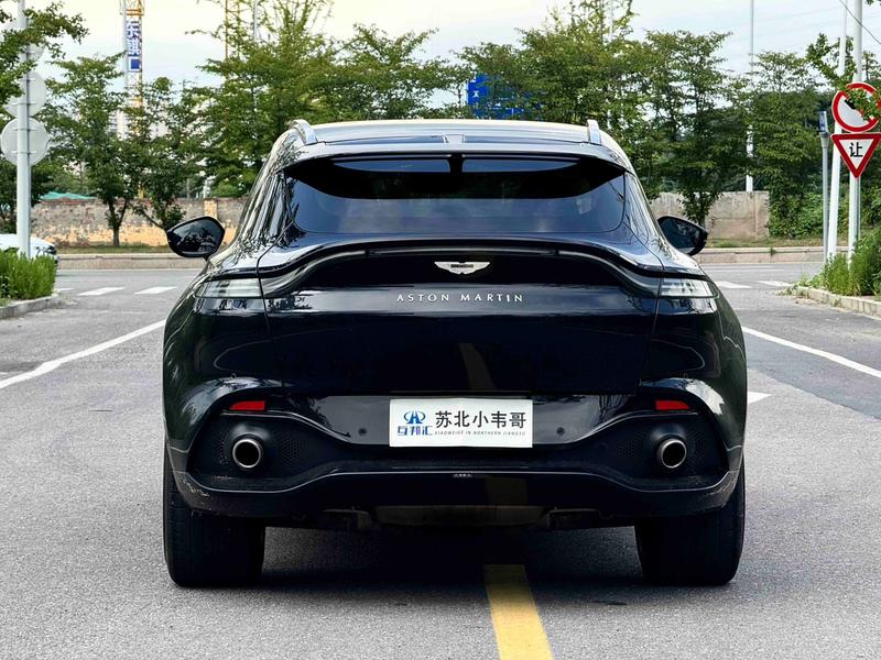 Aston Martin DBX, 2021 — фото 5 из 12