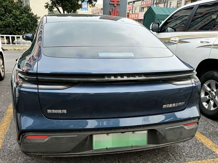 Geely Galaxy Starshine 8 EM-i, 2025 — фото 9 из 9