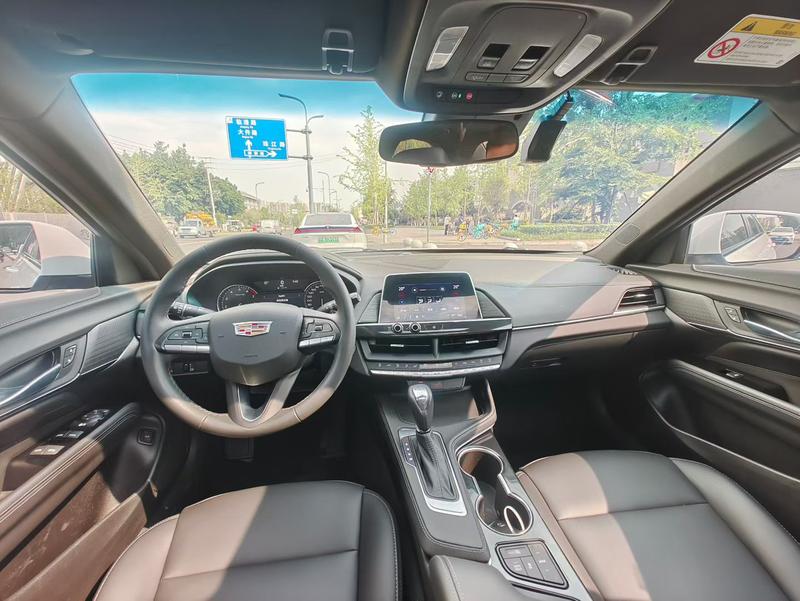 Cadillac CT4, 2022 — фото 6 из 9