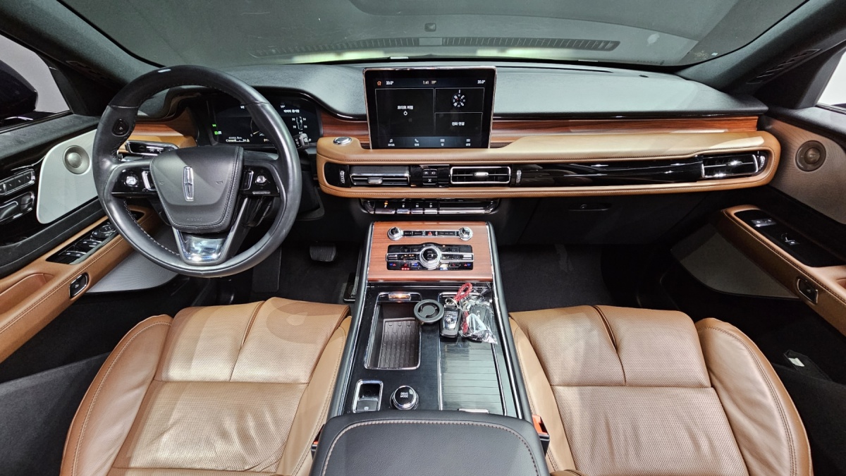 Lincoln Aviator, 2023 — купить в Туле под ключ