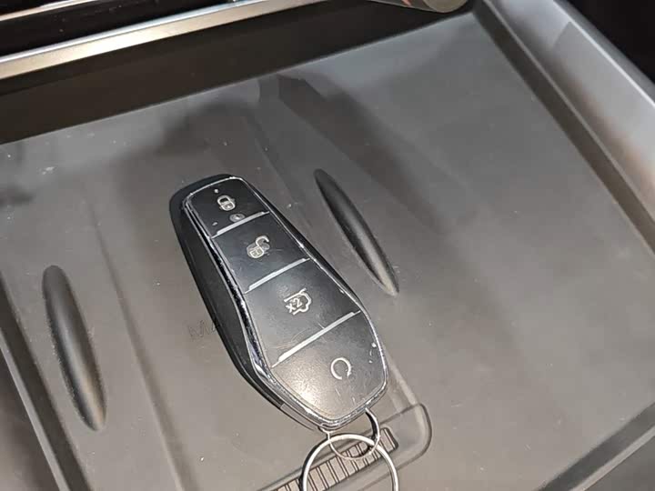 BYD Seal 07 DM-i Hybrid, 2025 — фото 9 из 9