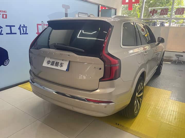 Volvo XC90, 2025 — фото 4 из 9