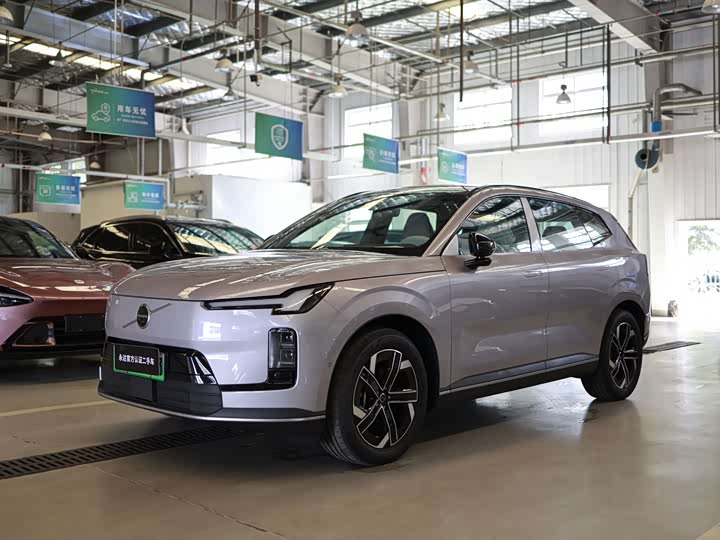 Volvo XC70 Hybrid, 2026 — купить в Самаре под ключ
