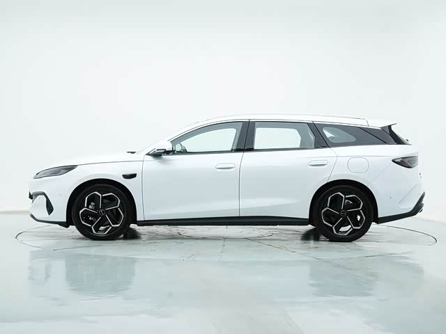BYD Seal 06 Hybrid/EV, 2025 — фото 4 из 9