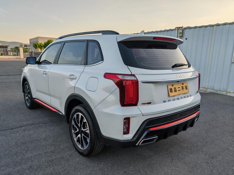 Kia Sportage GT-line, 2022 — фото 4 из 12