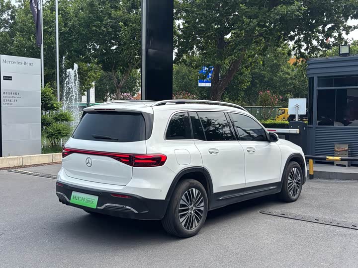 Mercedes-Benz EQB, 2025 — фото 6 из 9