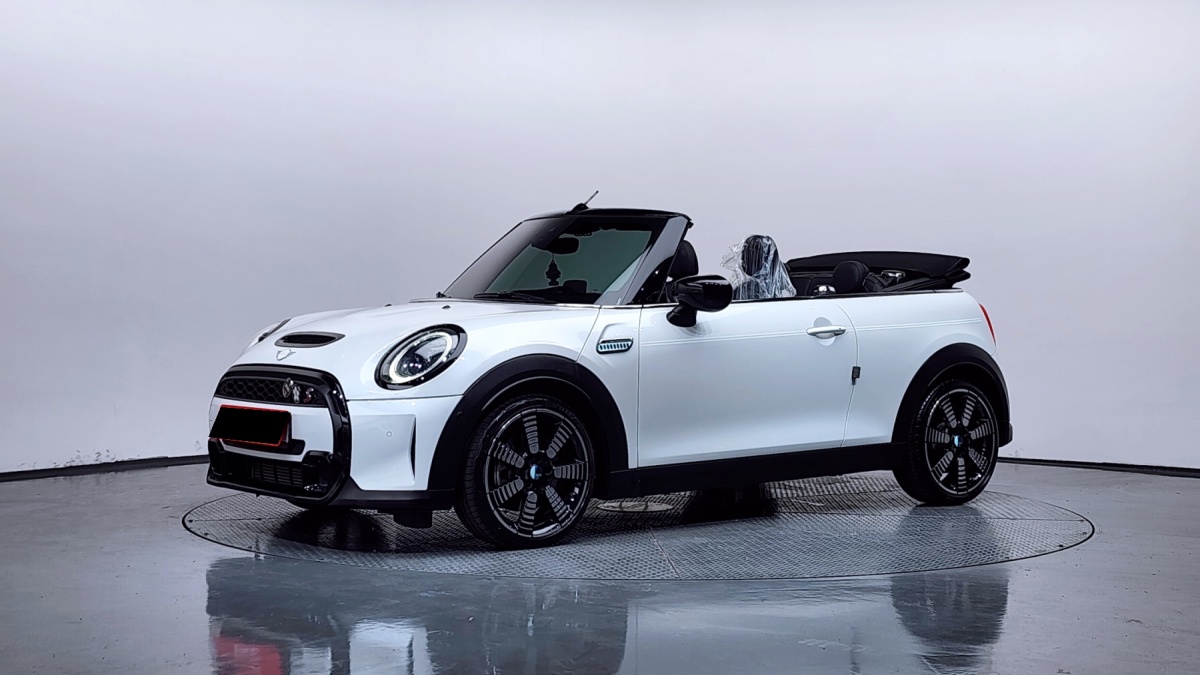 Mini Cooper Convertible, 2023 — купить в Санкт-Петербурге под ключ