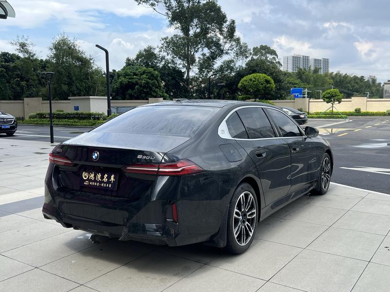 BMW 5 Series, 2025 — фото 7 из 12