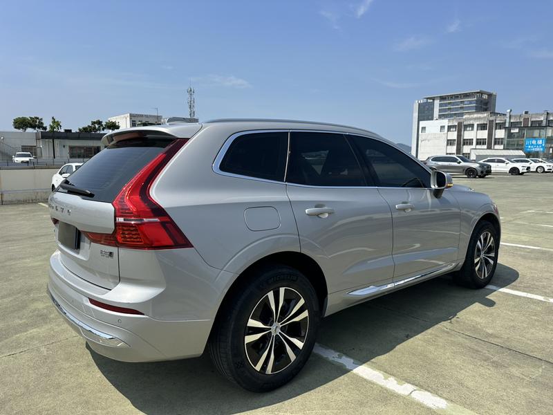 Volvo XC60, 2021 — фото 7 из 12