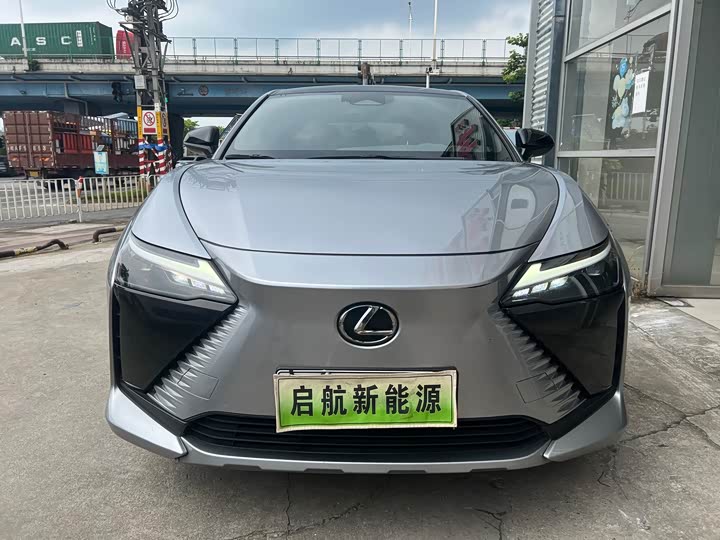 Lexus RZ, 2023 — фото 2 из 9