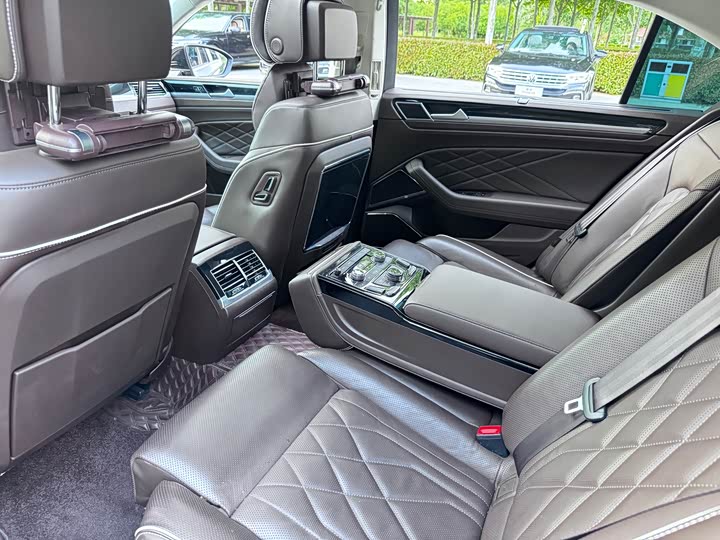 Volkswagen Phideon, 2021 — фото 8 из 9