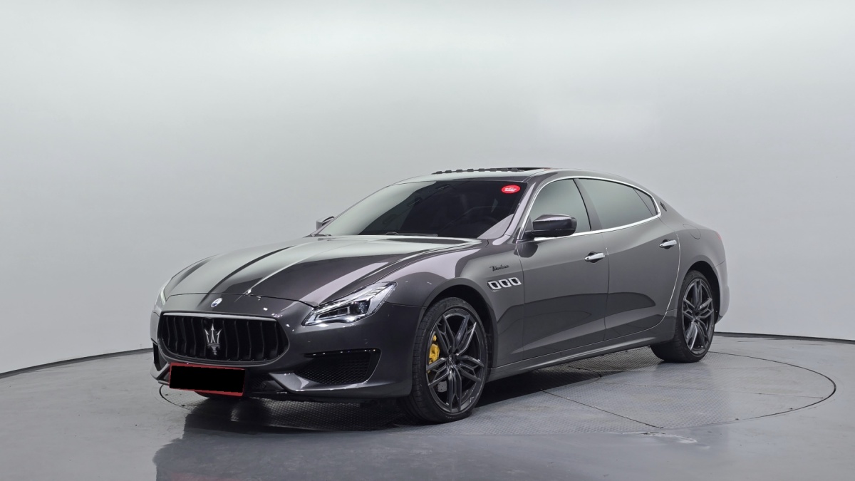 Maserati Quattroporte, 2022 — купить в Ярославле под ключ