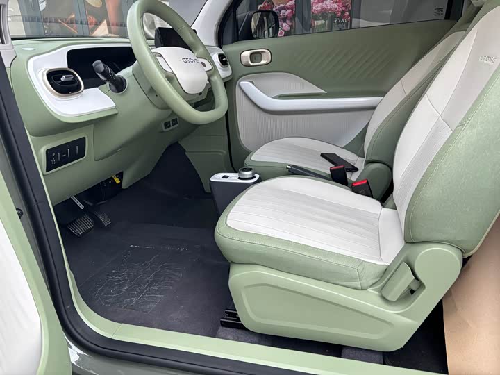 Geely Galaxy Panda Mini, 2026 — фото 9 из 9