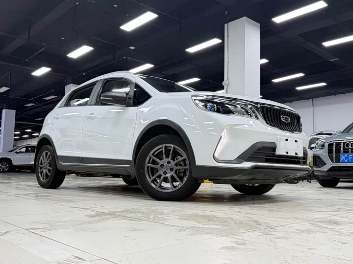 Geely Vision X3, 2021 — фото 2 из 9