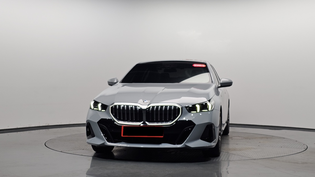 BMW 5 Series, 2024 — фото 3 из 12