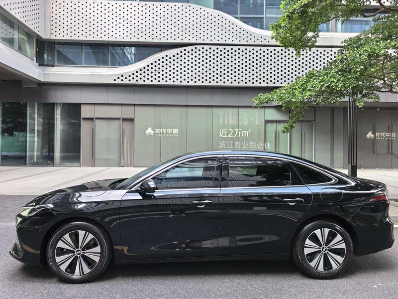 Geely Galaxy A7, 2025 — фото 3 из 10